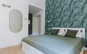 Mimi Room